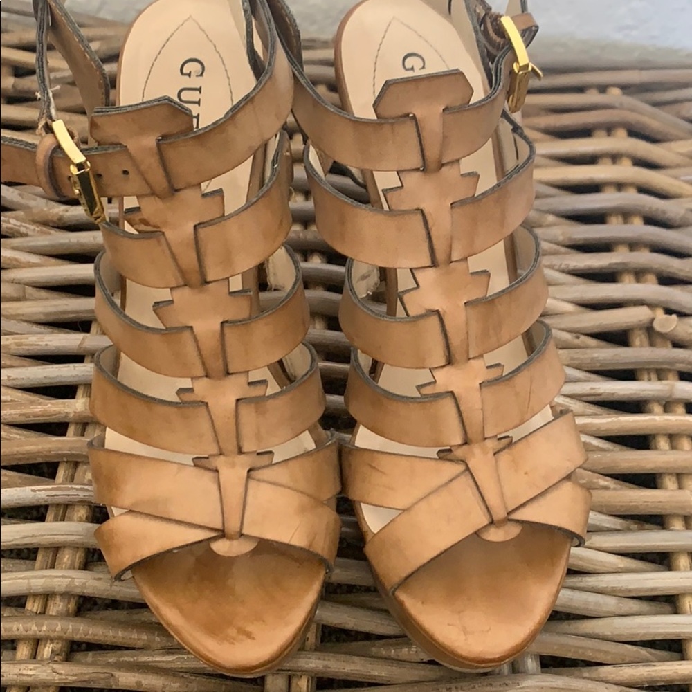 GUESS Heels - Picture 2 of 2